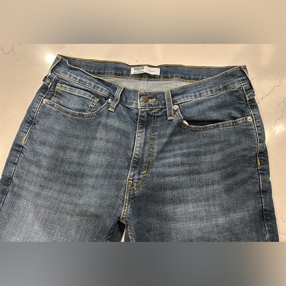 Signature by Levi Strauss & Co Men's Straight Fit Jeans Blue 34W x 30L - Picture 6 of 7